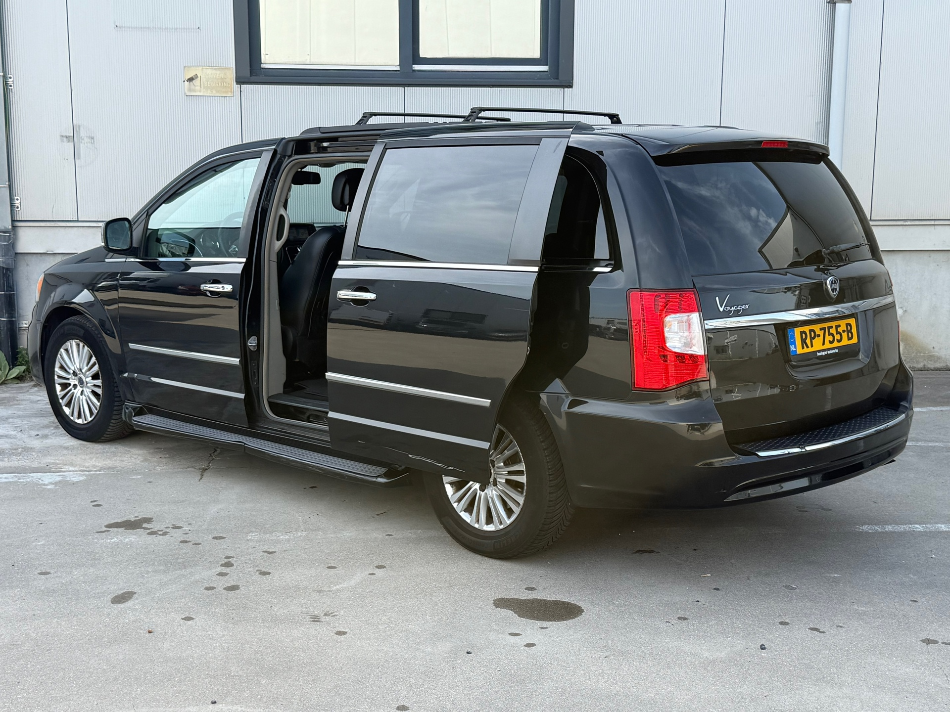Foto van Lancia Voyager