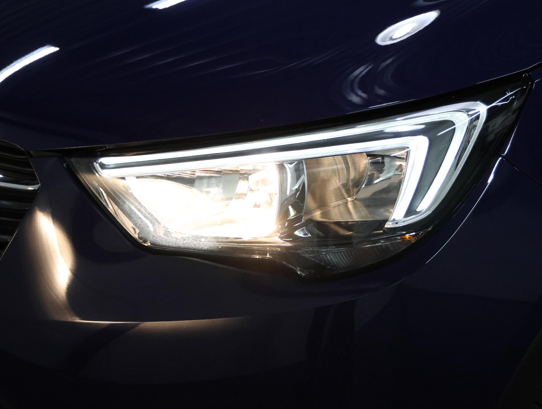 Foto van Opel Crossland X