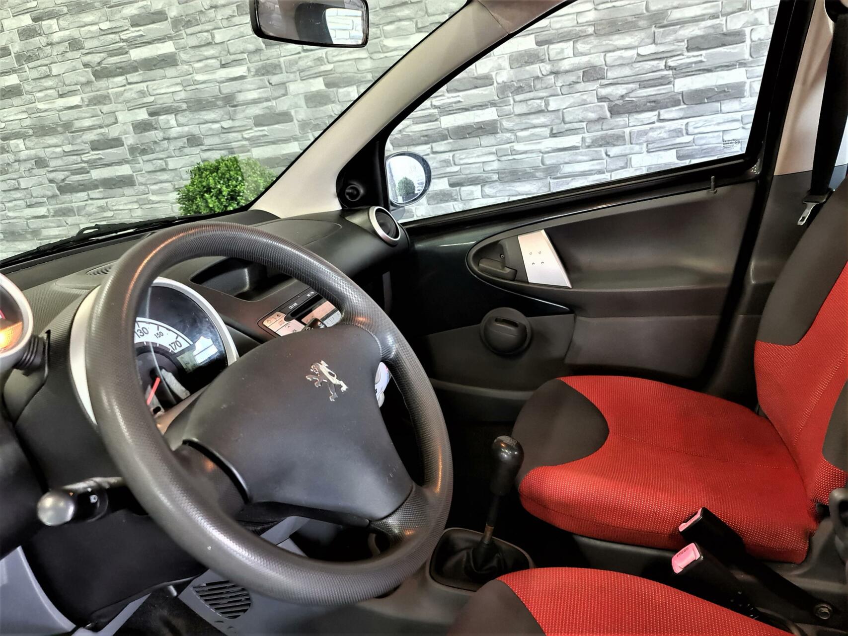 Foto van Peugeot 107