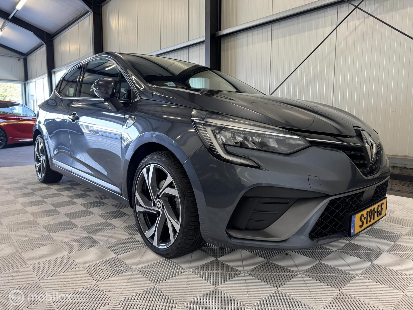 Foto van Renault Clio (e-tech Hybrid)