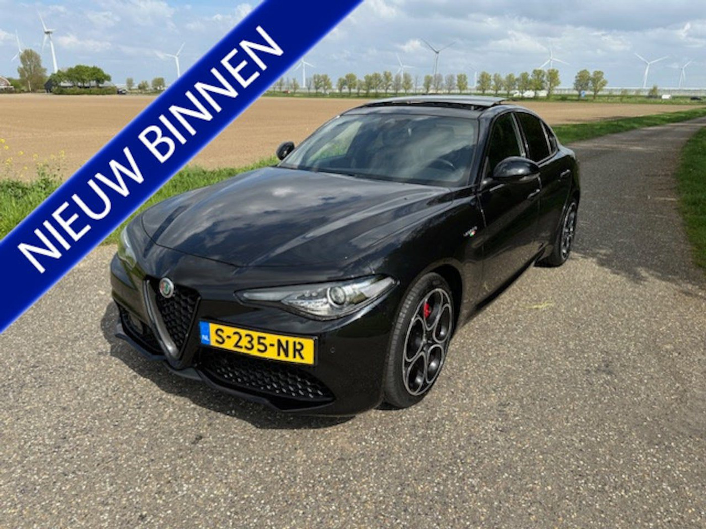 Alfa Romeo Giulia 2.0 T Veloce AWD 2022 - voorkant