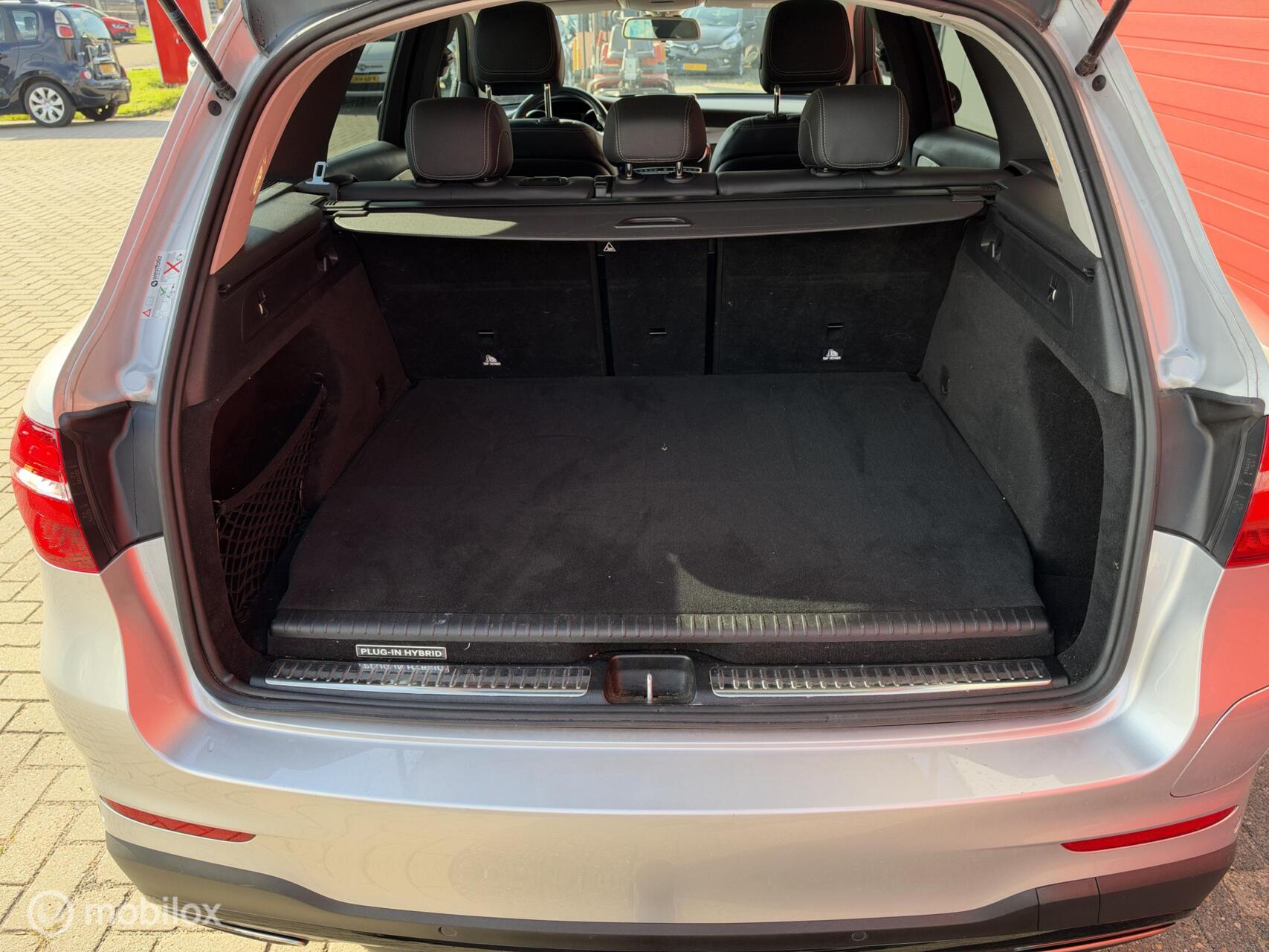 Foto van Mercedes-Benz GLC 350 E 4Matic