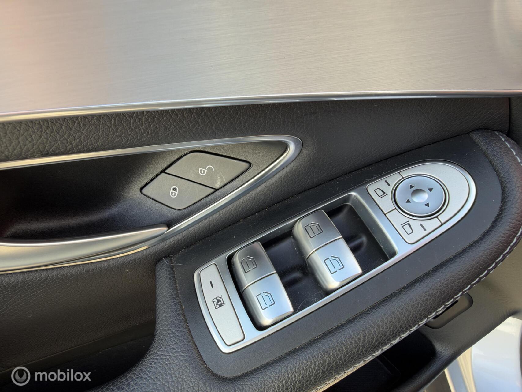Foto van Mercedes-Benz GLC 350 E 4Matic