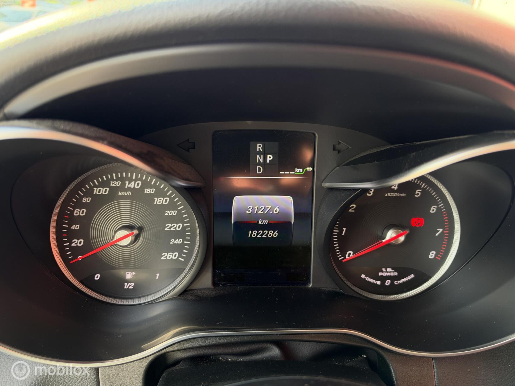 Foto van Mercedes-Benz GLC 350 E 4Matic