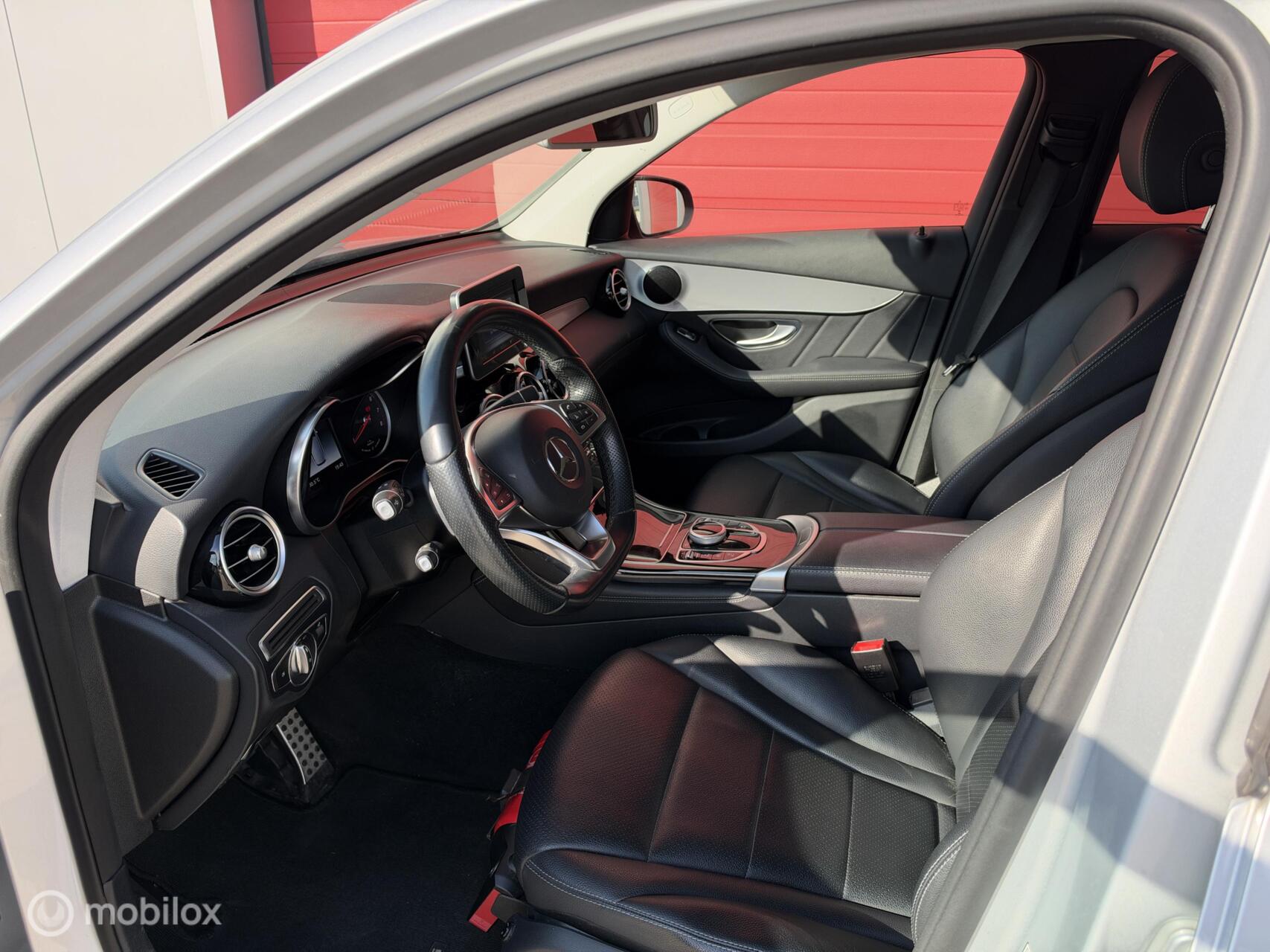 Foto van Mercedes-Benz GLC 350 E 4Matic