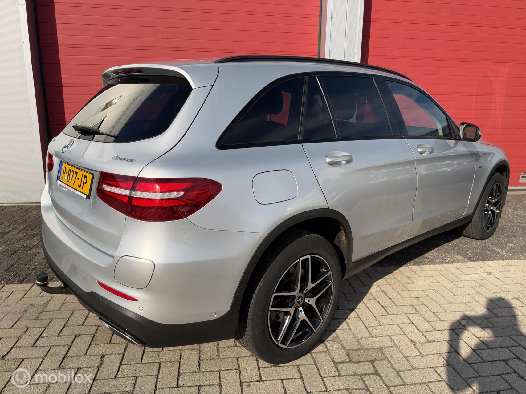 Foto van Mercedes-Benz GLC 350 E 4Matic