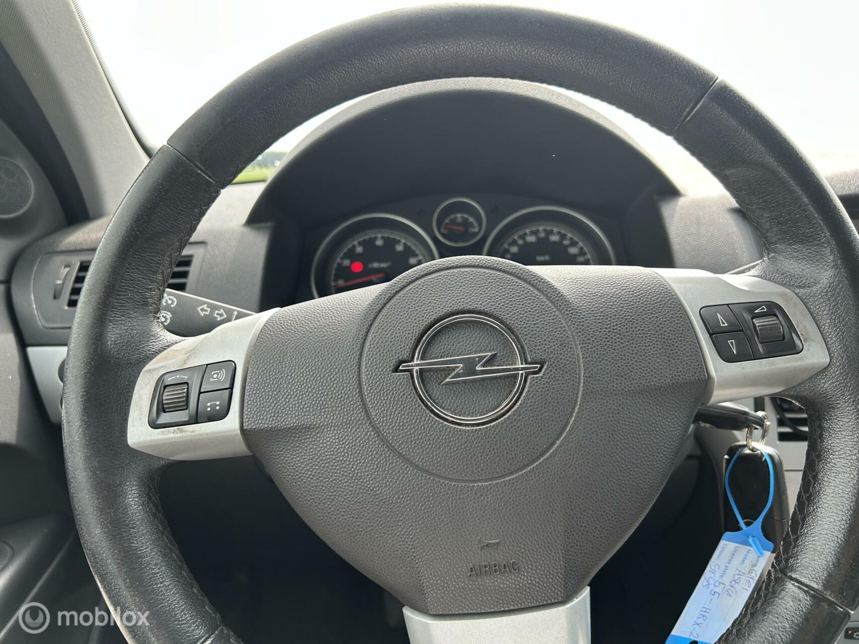 Foto van Opel Astra Wagon