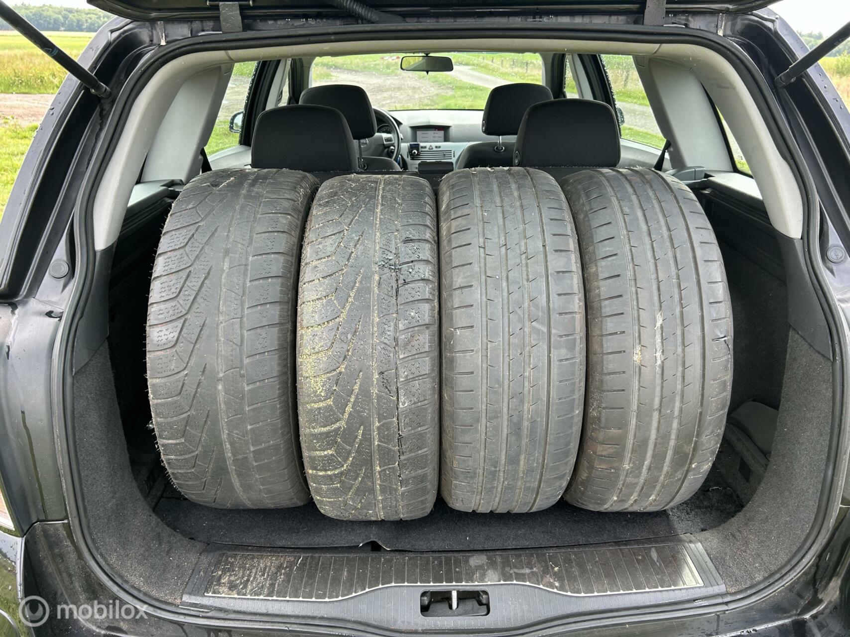 Foto van Opel Astra Wagon