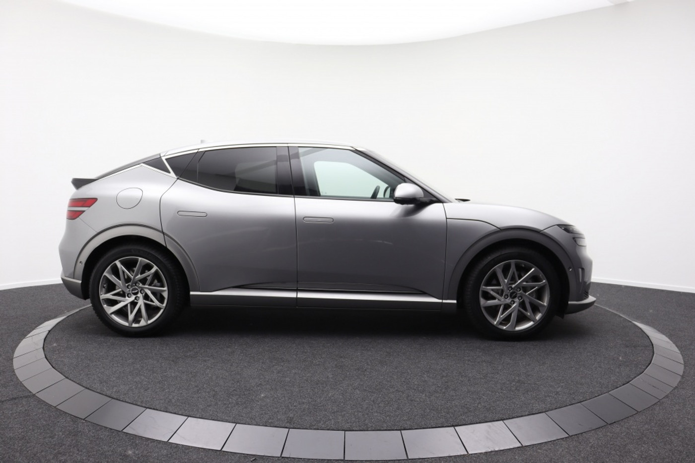 Foto van Genesis Gv60