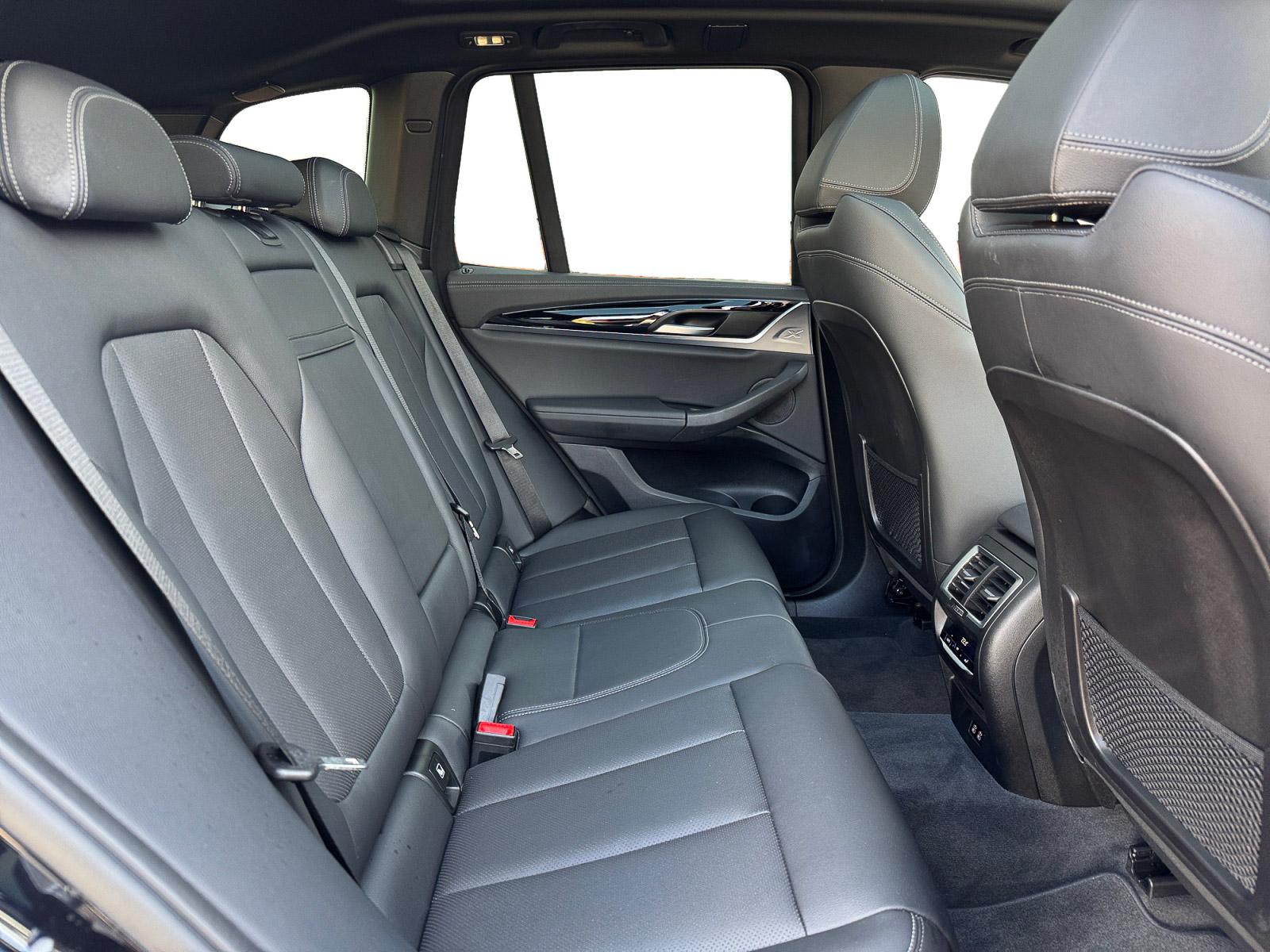 Foto van BMW Ix3