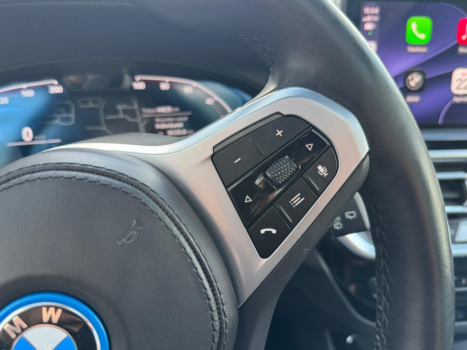 Foto van BMW Ix3