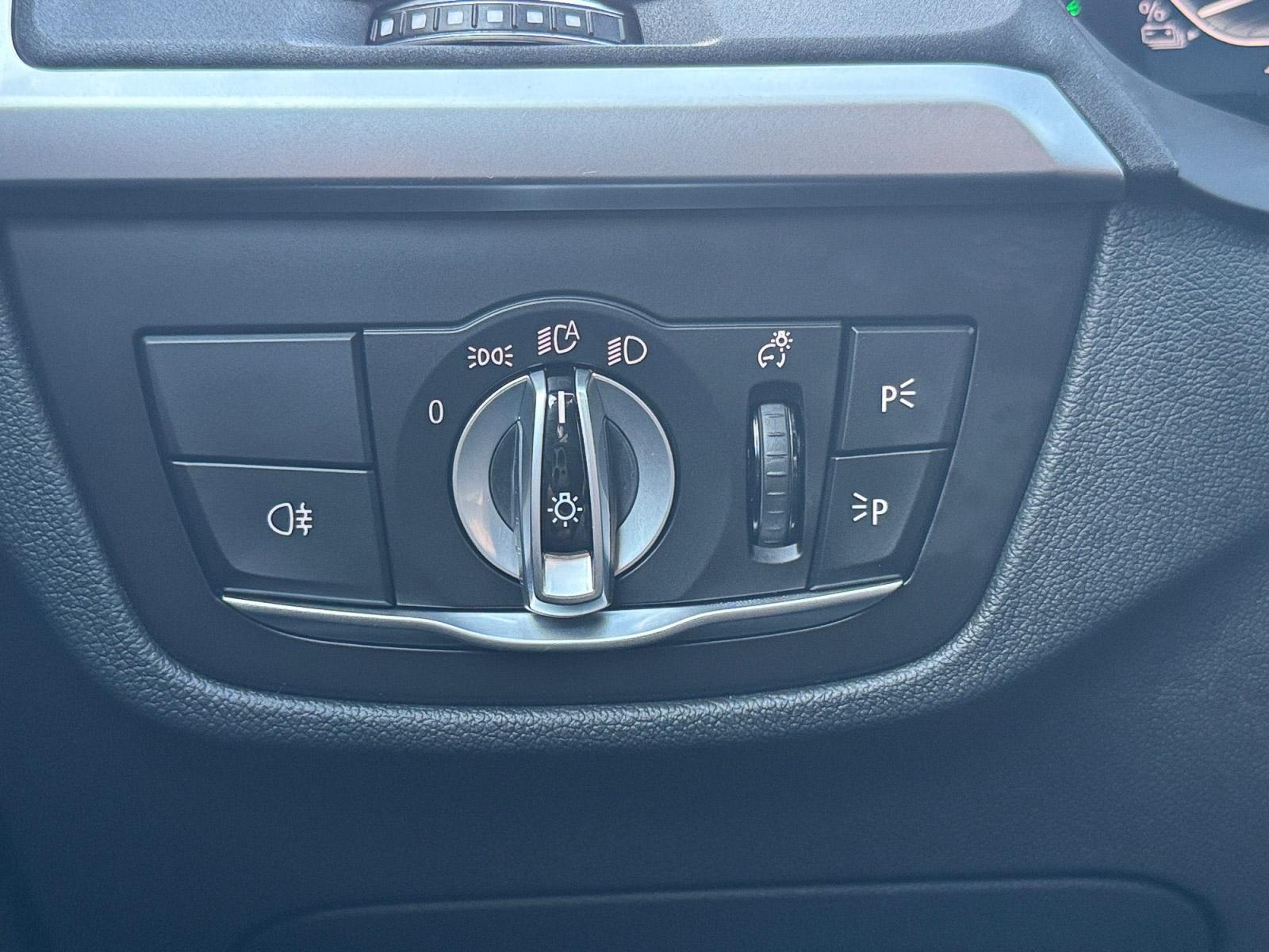 Foto van BMW Ix3