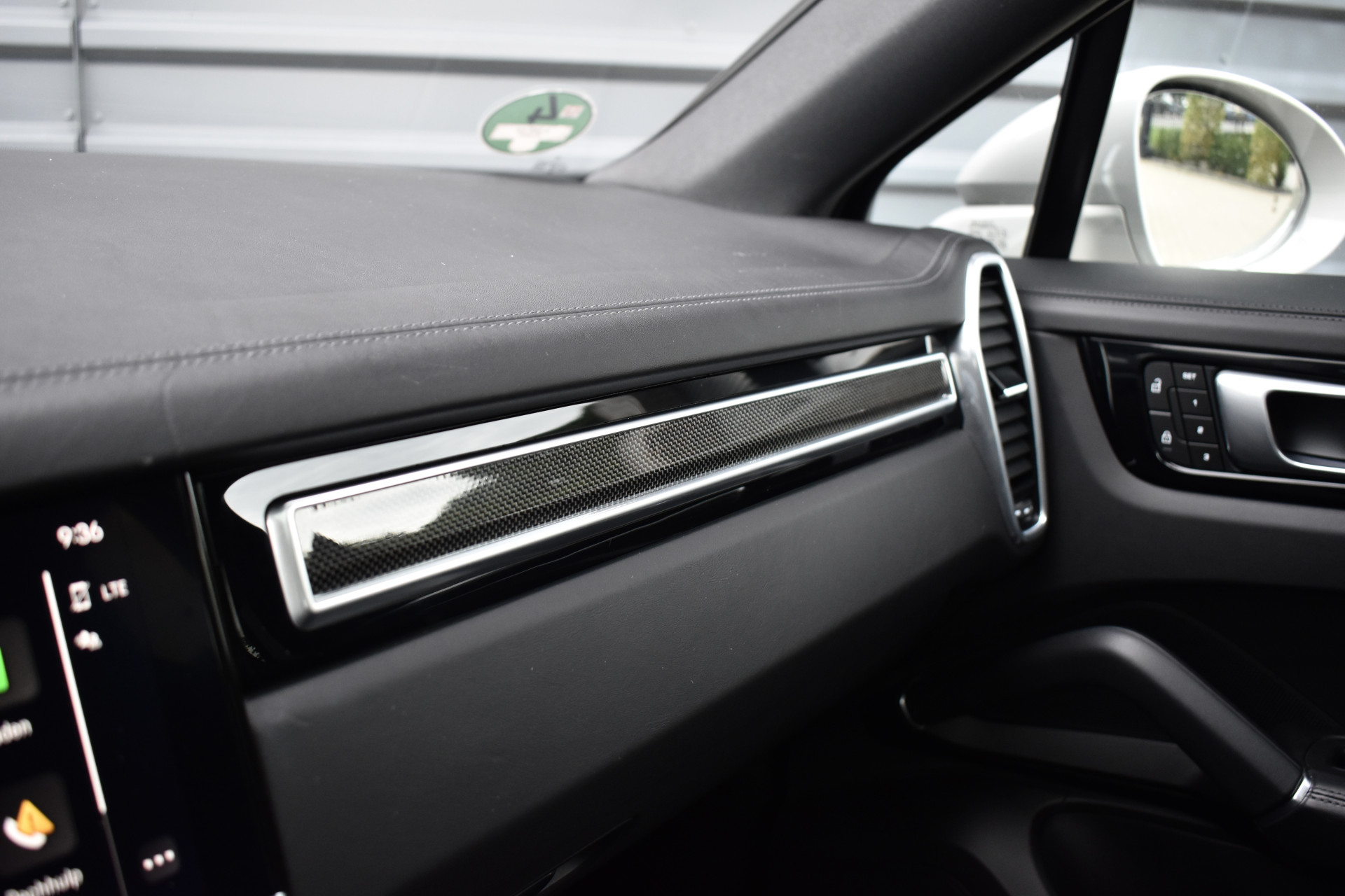 Foto van Porsche Cayenne E-hybrid