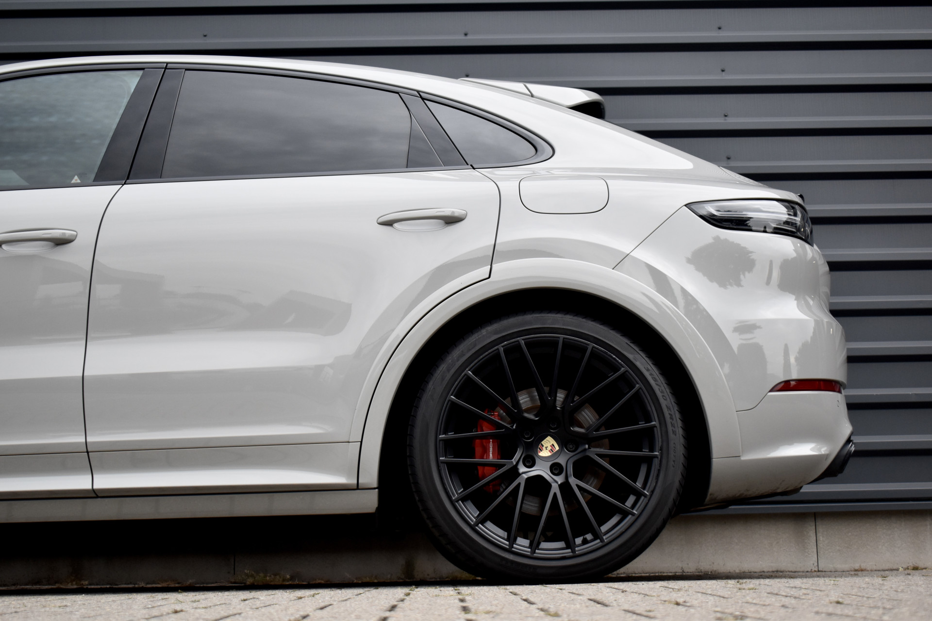 Foto van Porsche Cayenne E-hybrid