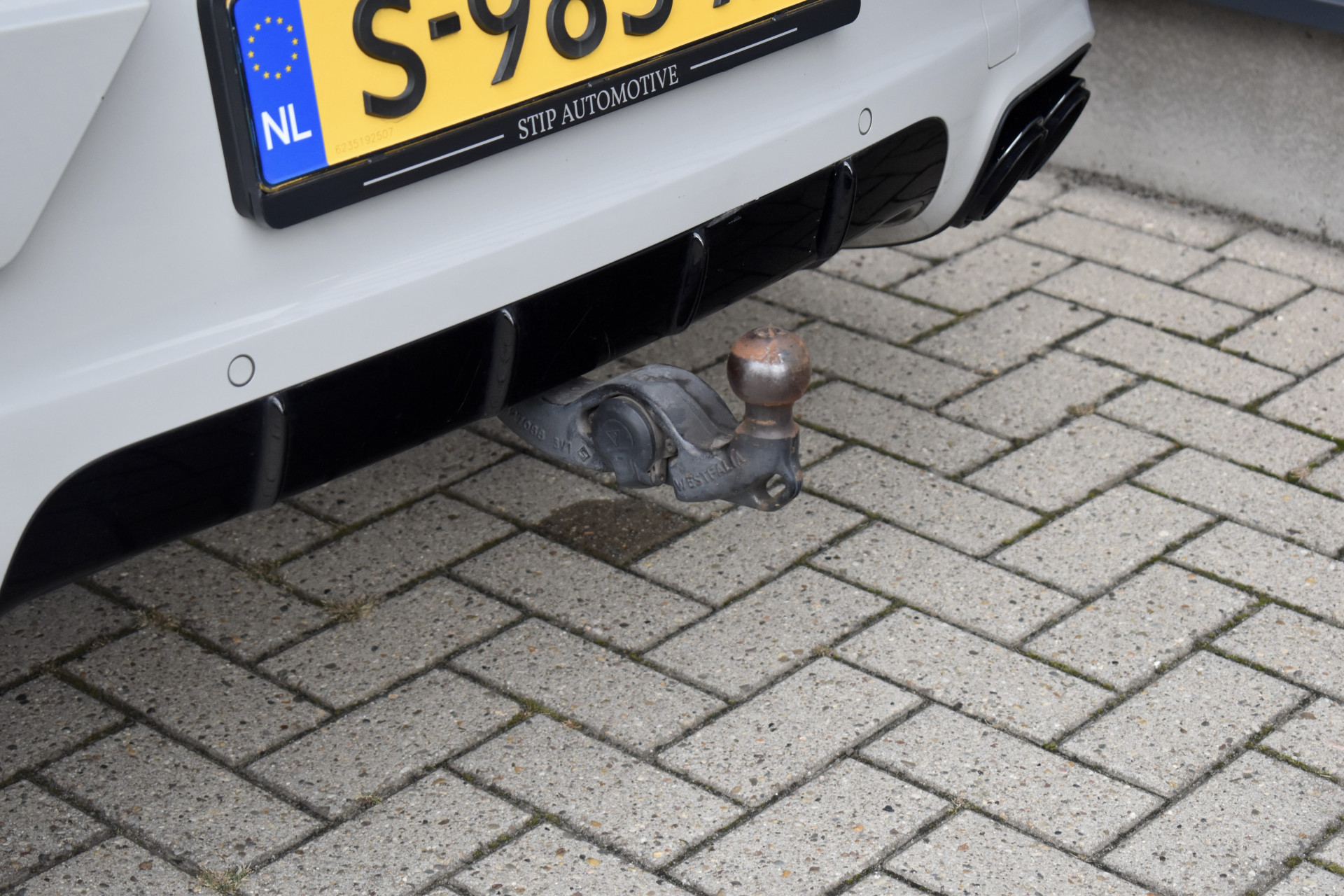Foto van Porsche Cayenne E-hybrid