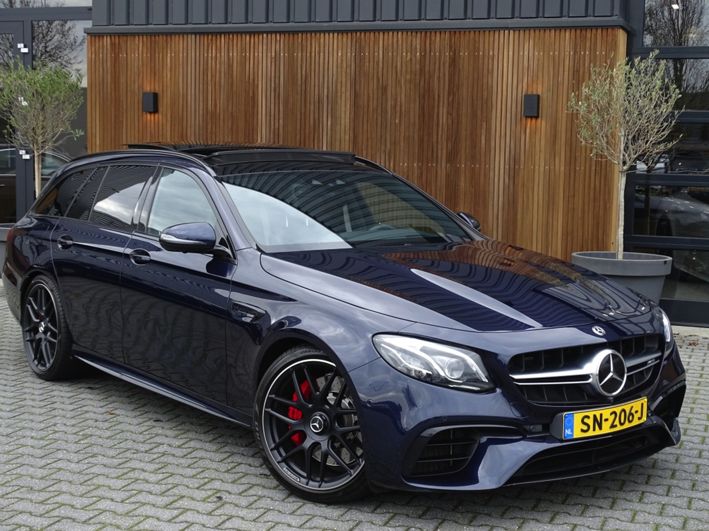 Foto van Mercedes-Benz E-klasse Estate