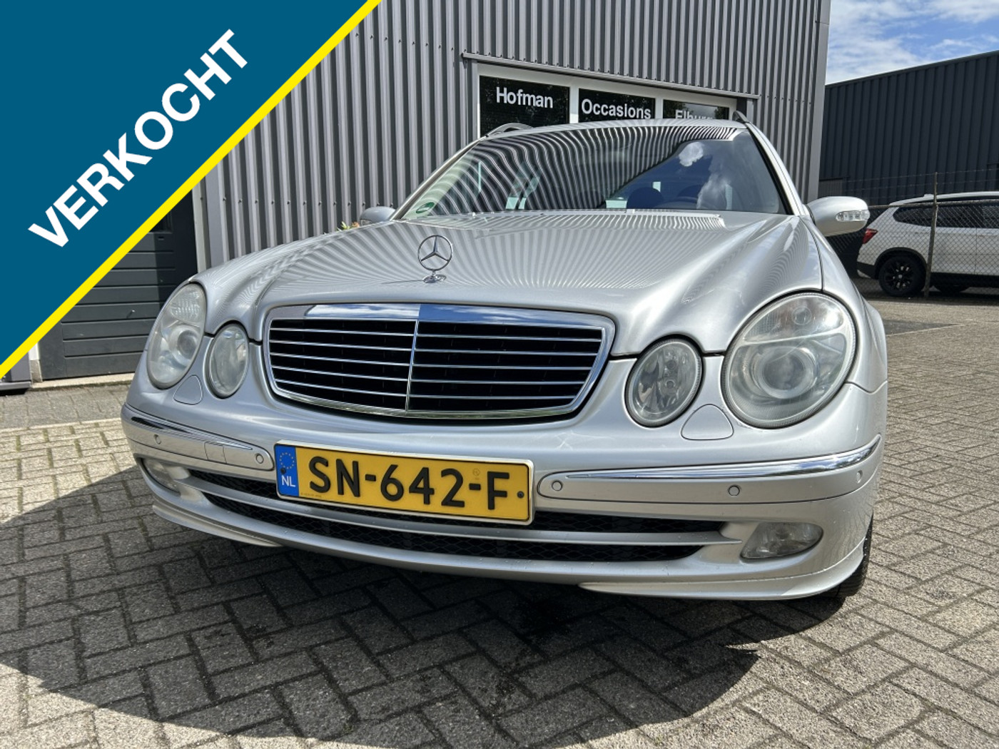 Foto van Mercedes-Benz E 200 Kompressor