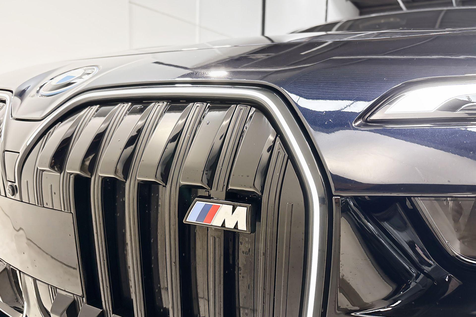 Foto van BMW I7 M70 xDrive