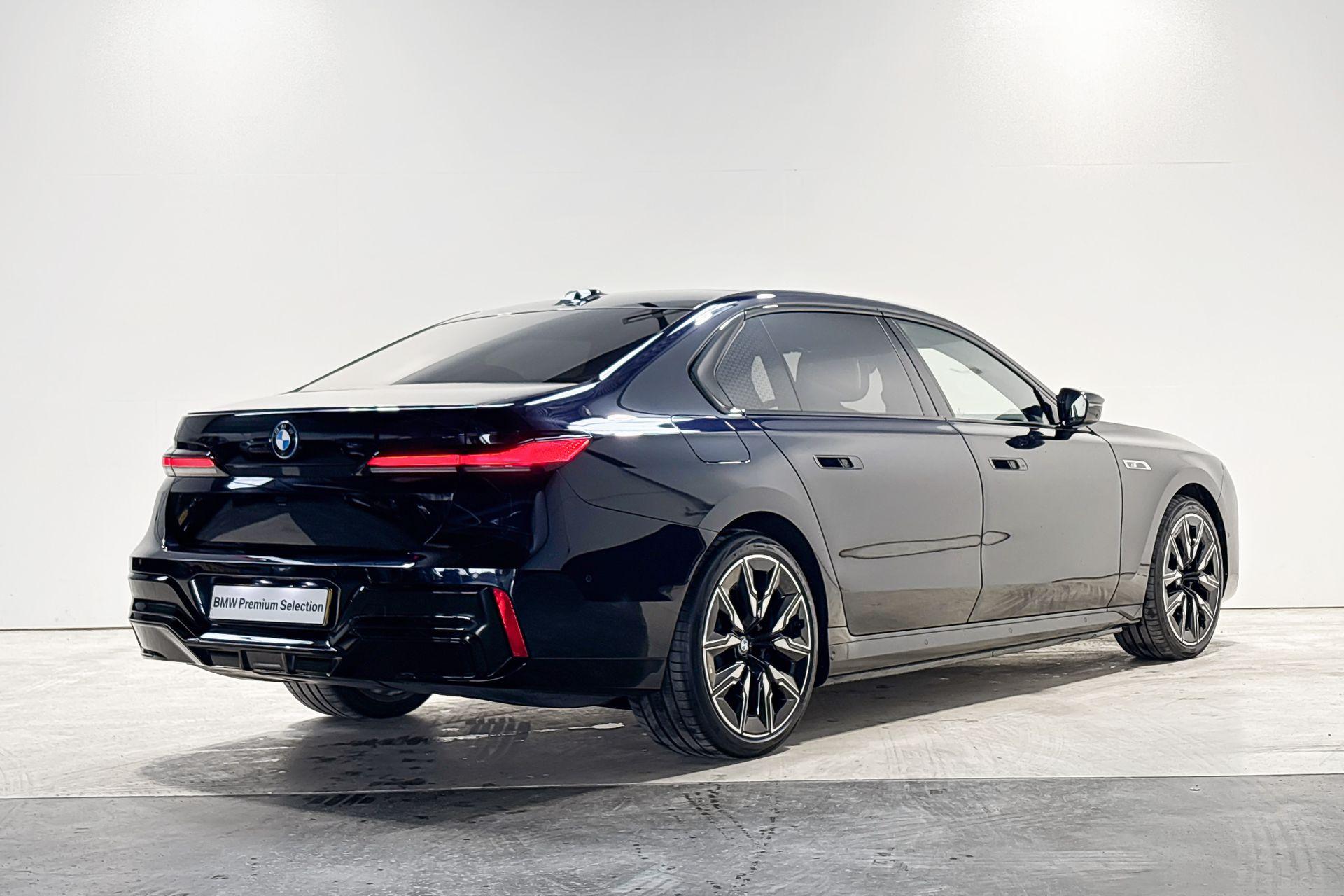 Foto van BMW I7 M70 xDrive