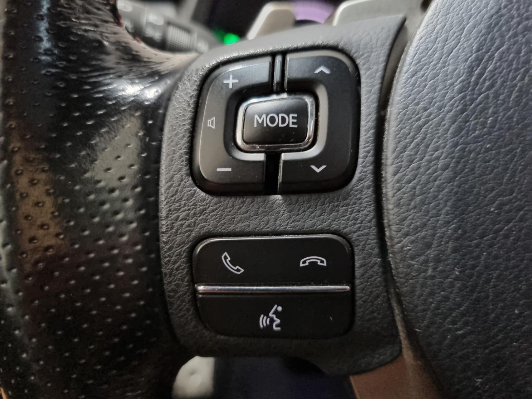 Foto van Lexus Lexus Nx300h