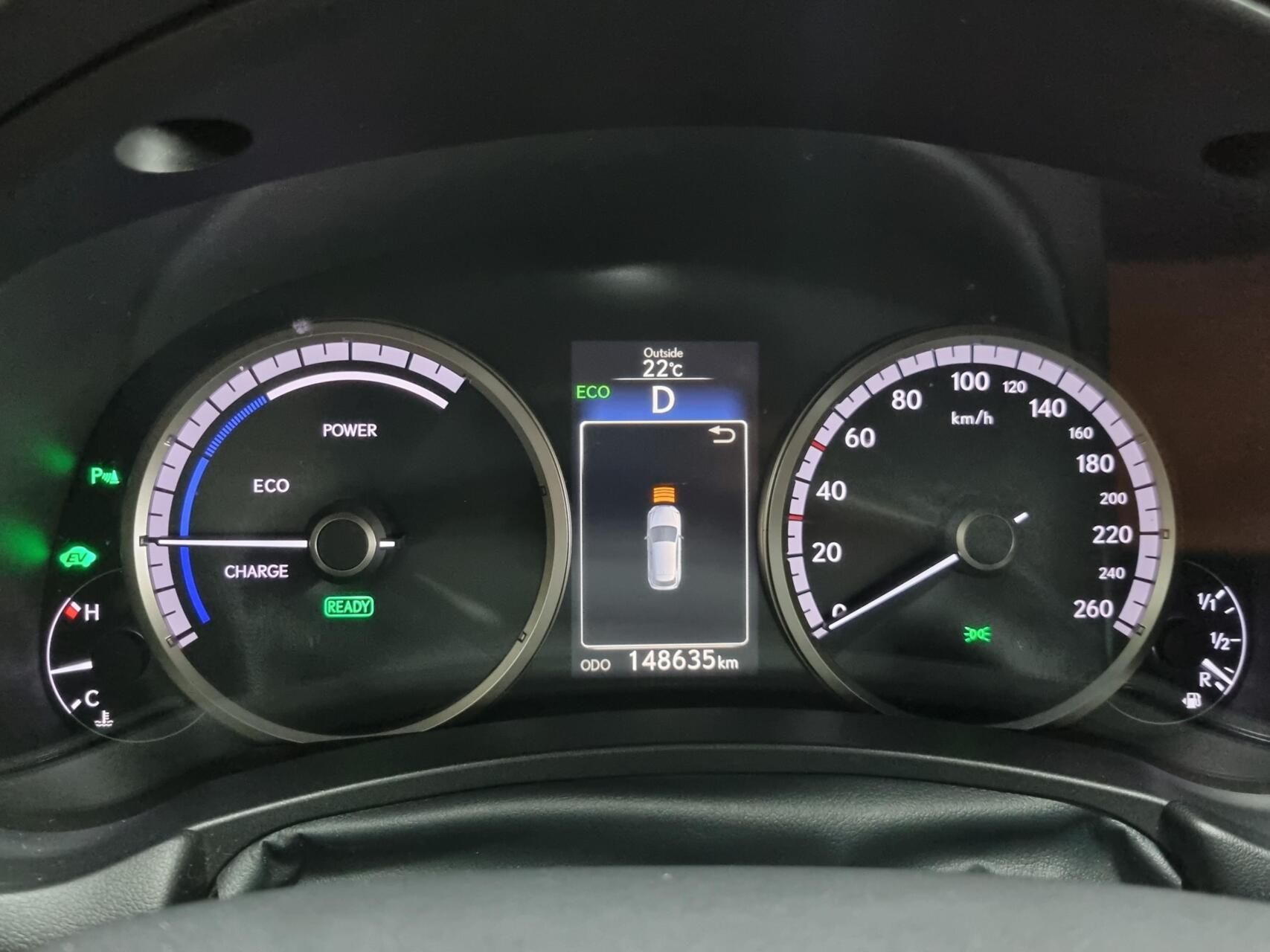 Foto van Lexus Lexus Nx300h