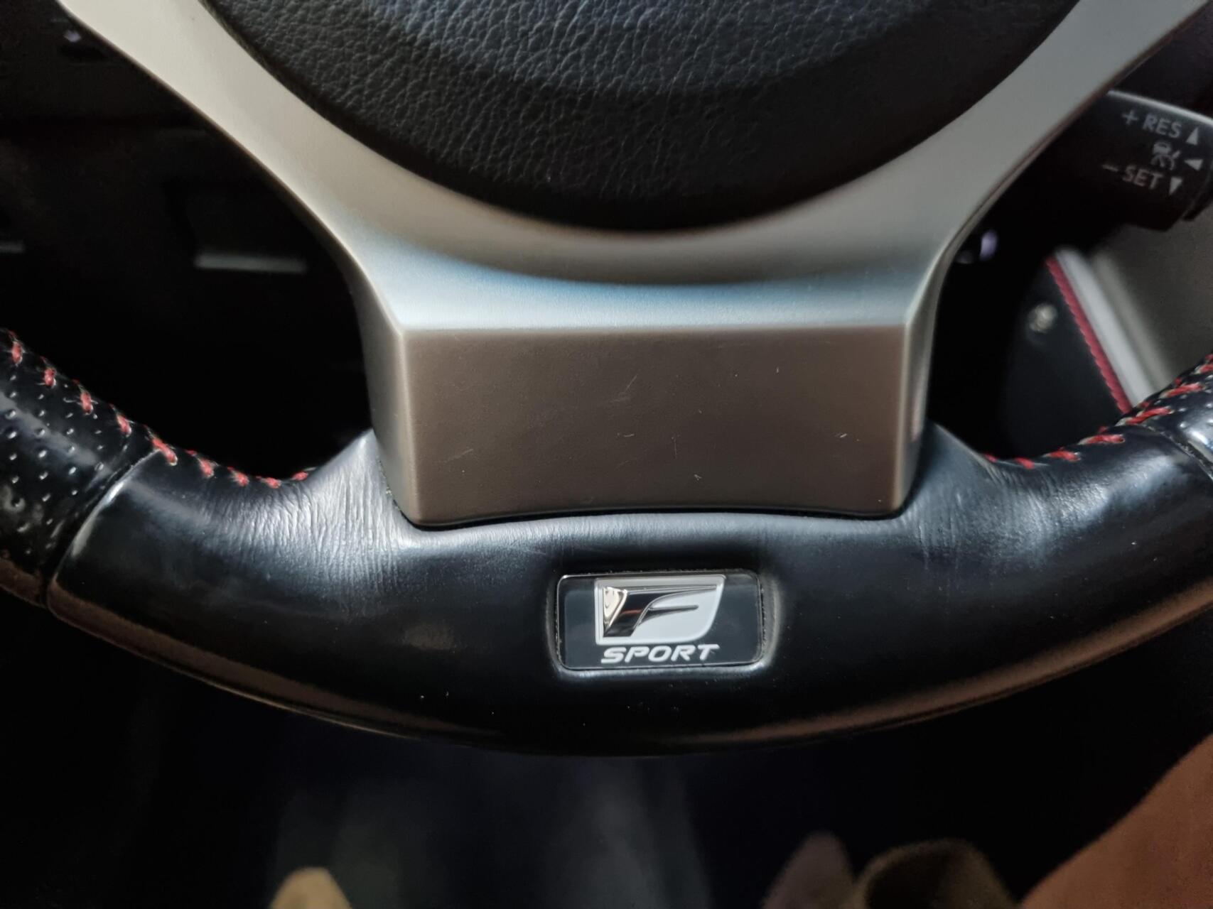 Foto van Lexus Lexus Nx300h