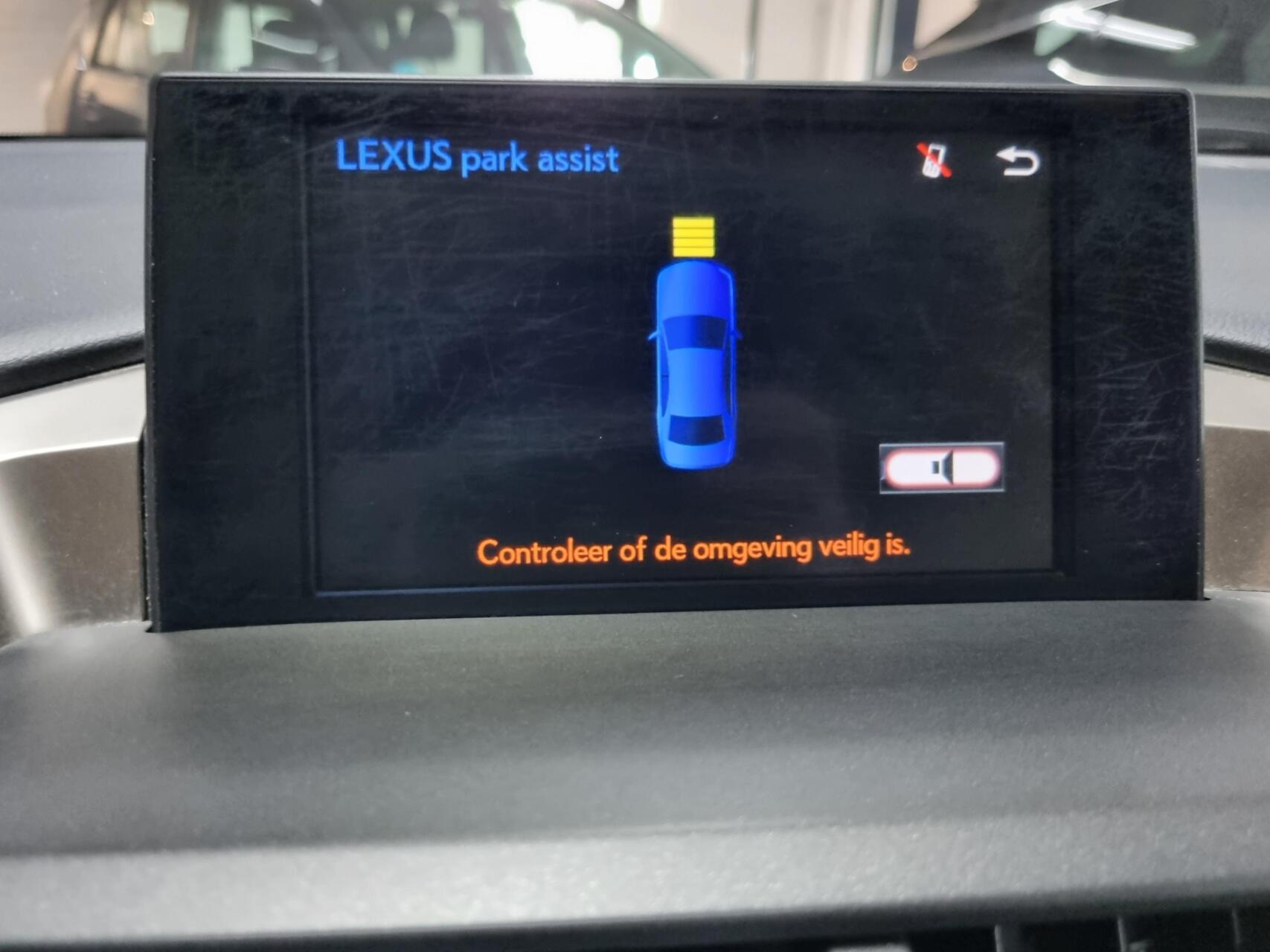 Foto van Lexus Lexus Nx300h