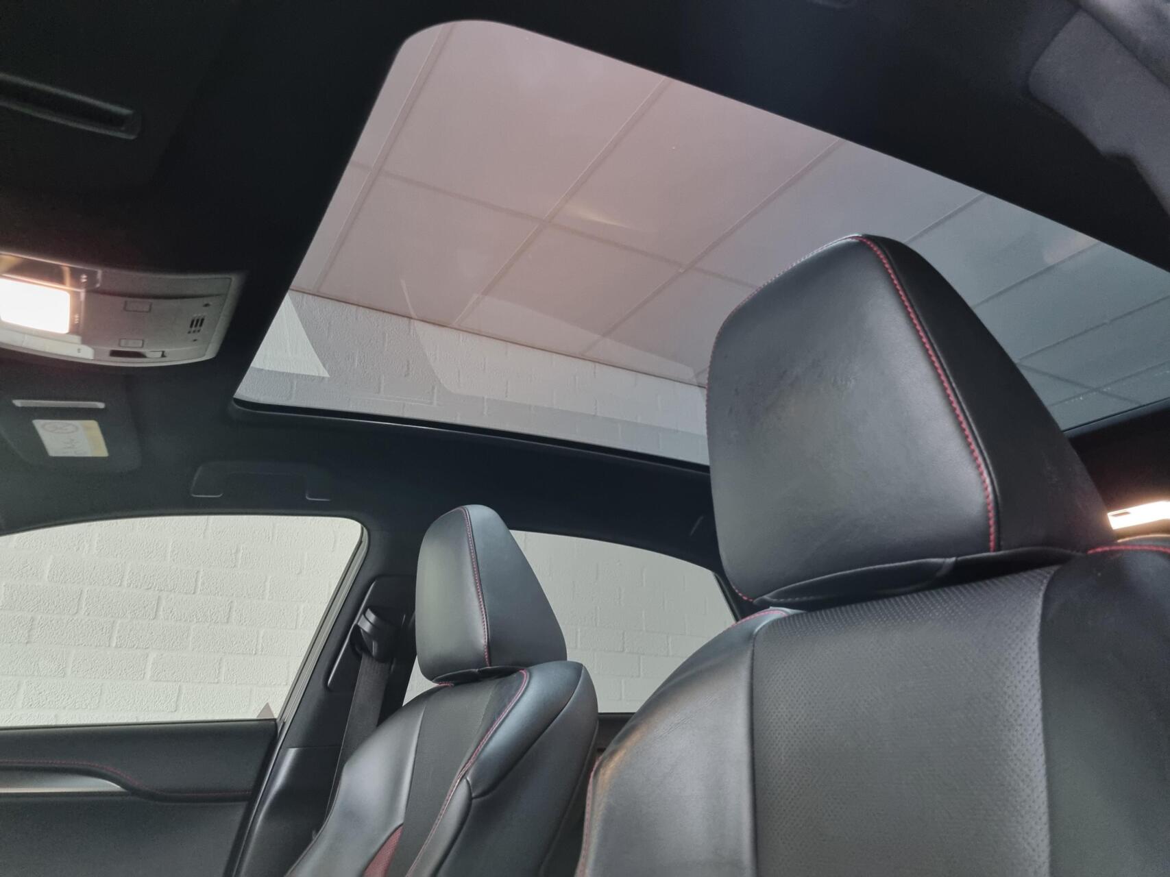 Foto van Lexus Lexus Nx300h