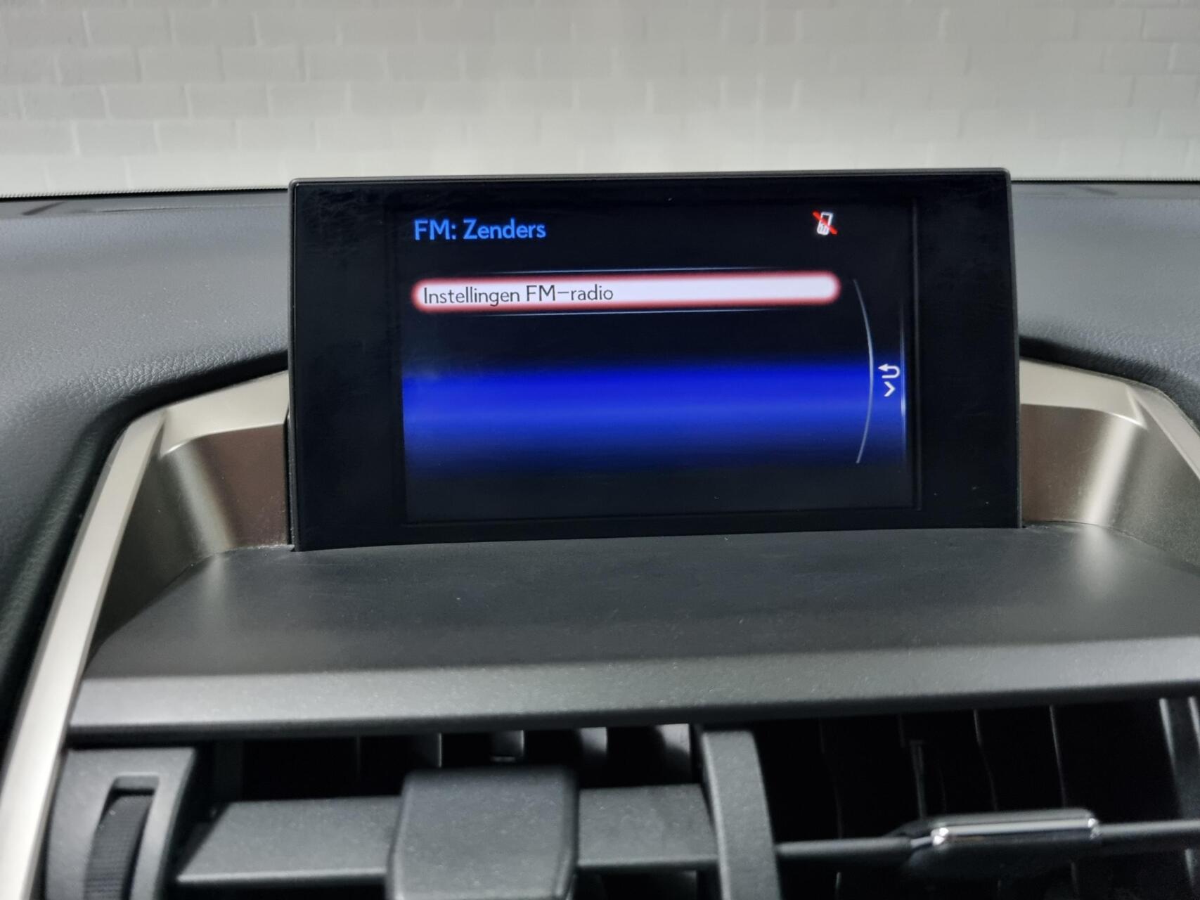 Foto van Lexus Lexus Nx300h