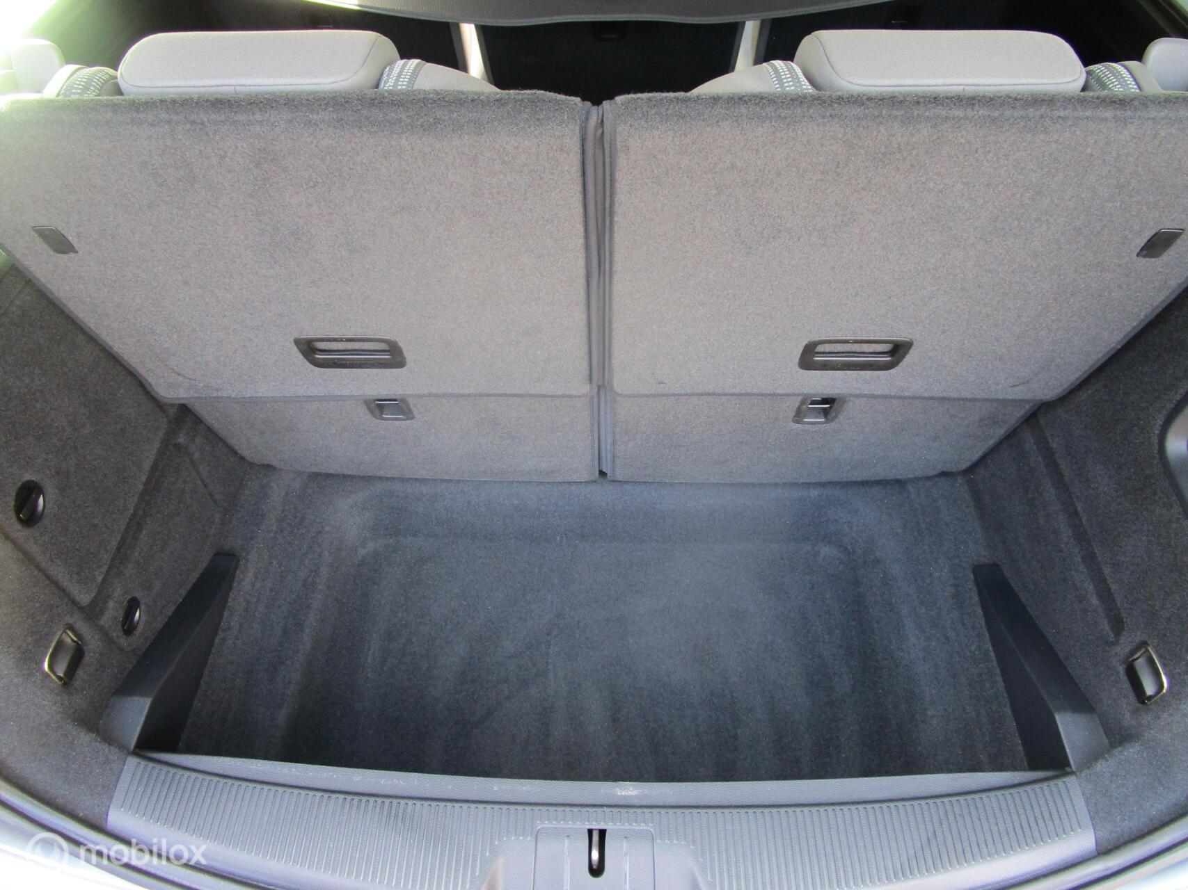 Foto van Seat Alhambra