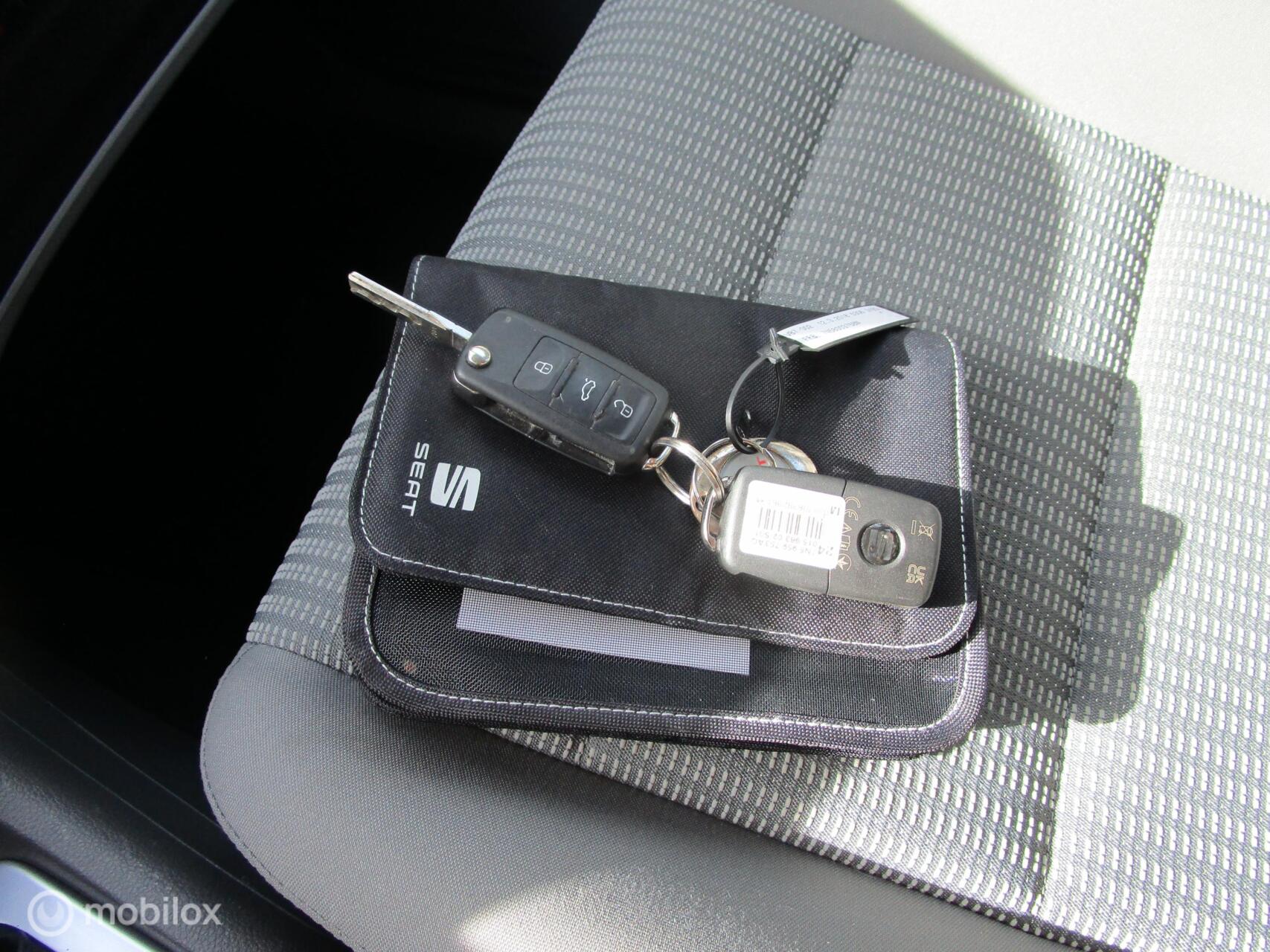 Foto van Seat Alhambra