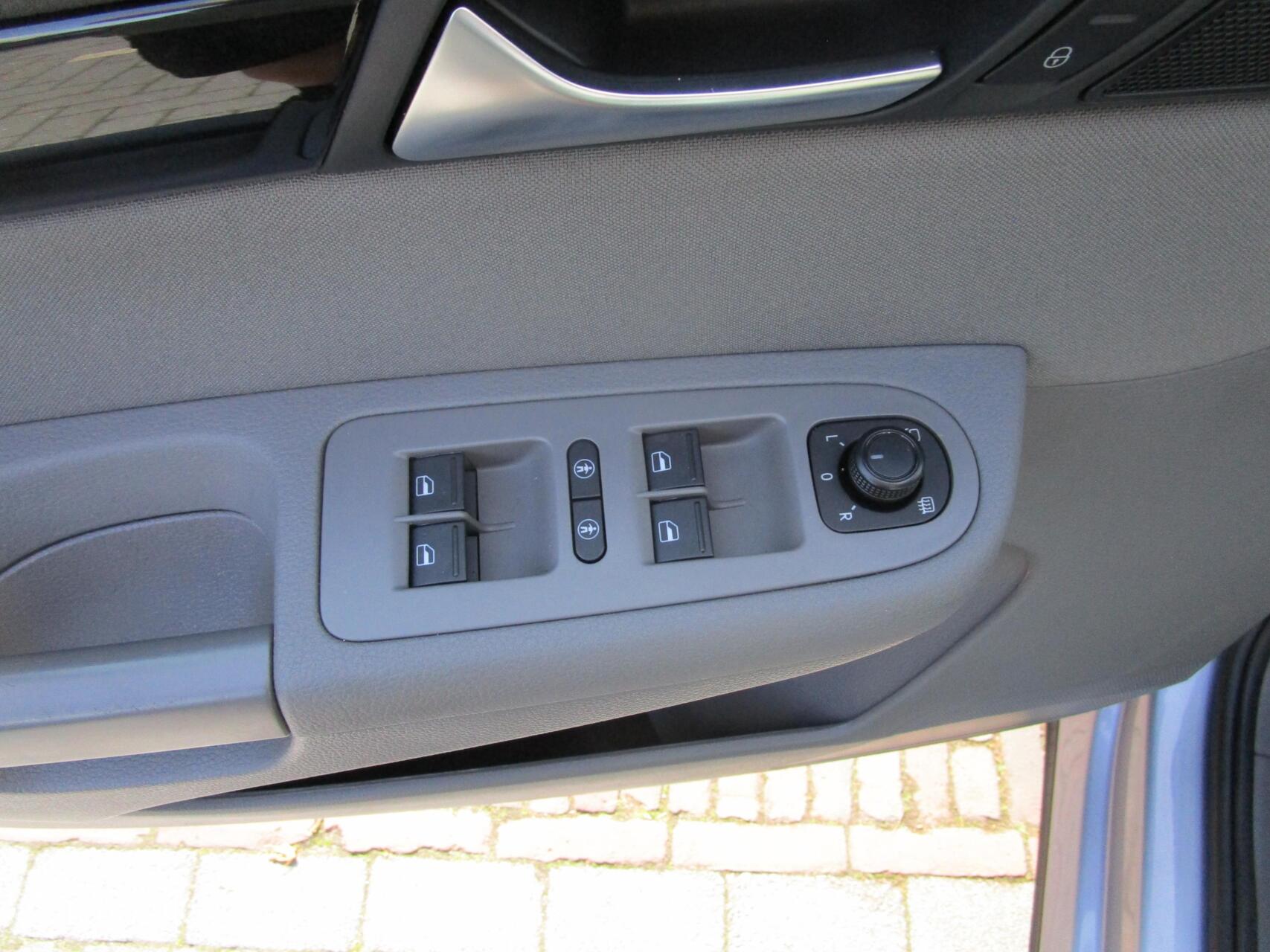 Foto van Seat Alhambra