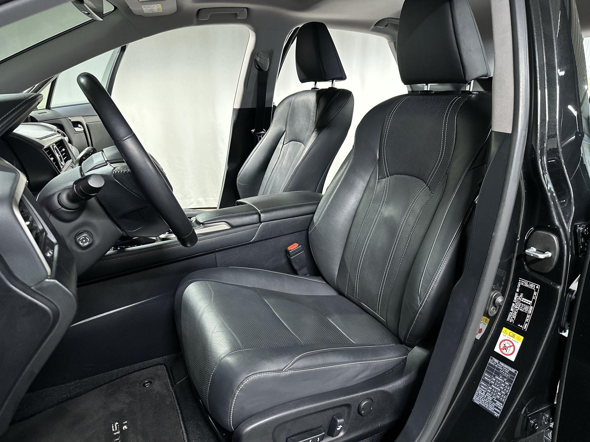 Foto van Lexus Lexus Rx450h