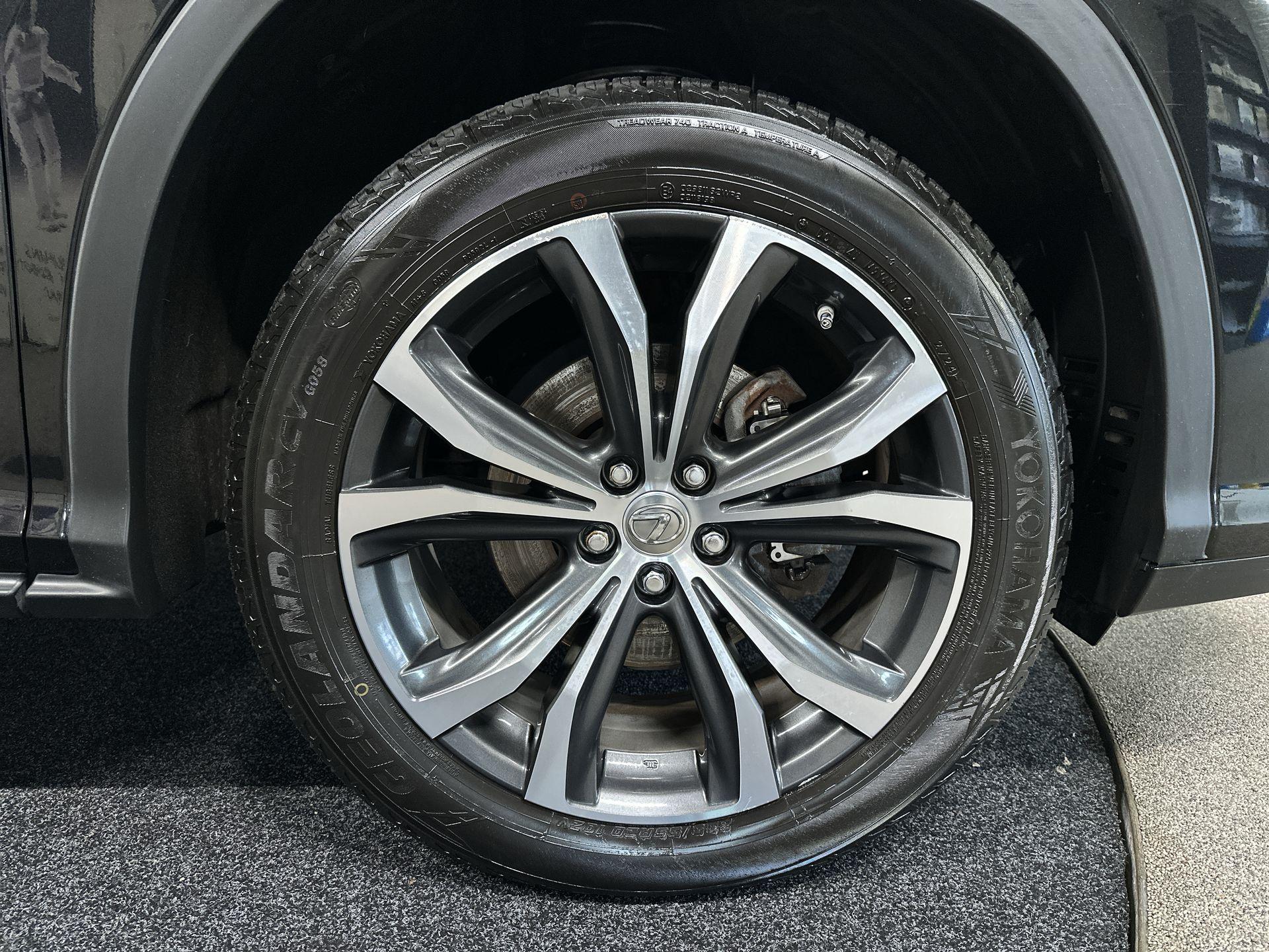 Foto van Lexus Lexus Rx450h