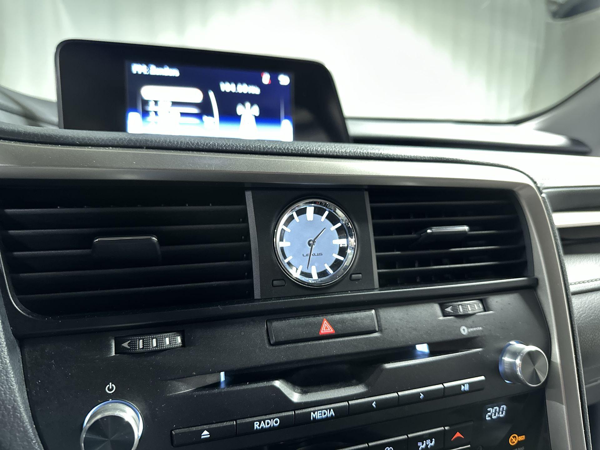 Foto van Lexus Lexus Rx450h