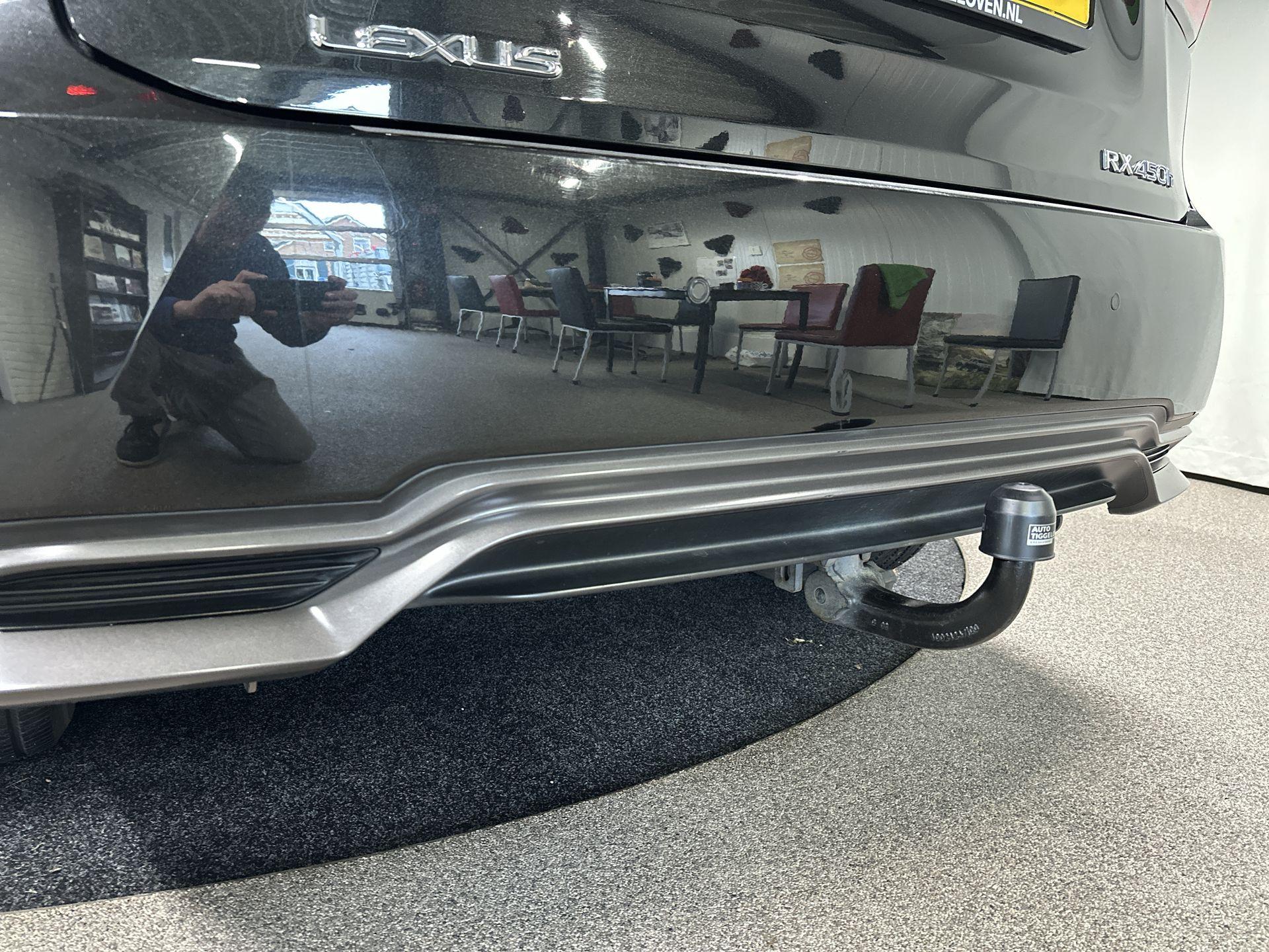 Foto van Lexus Lexus Rx450h