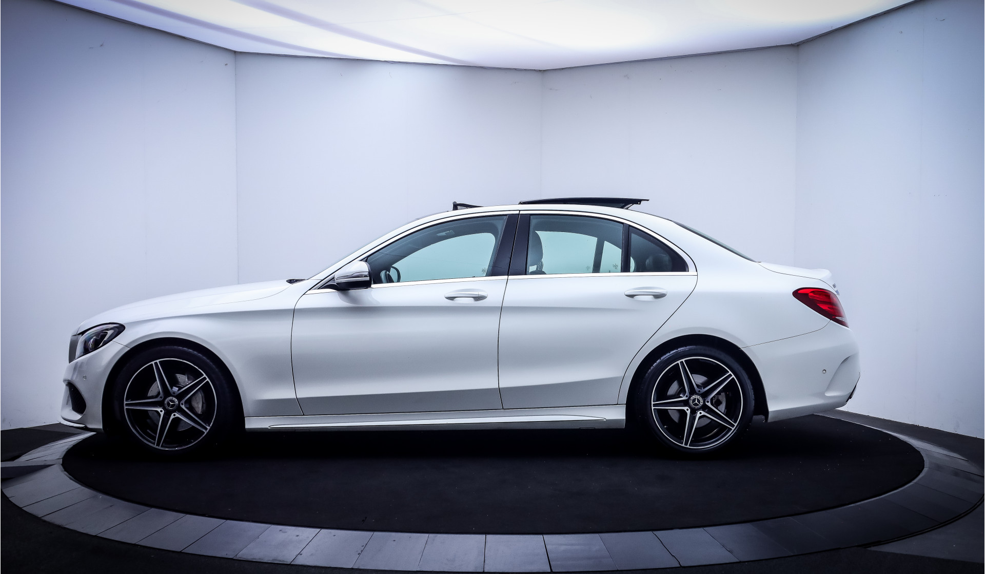 Foto van Mercedes-Benz C 180 D