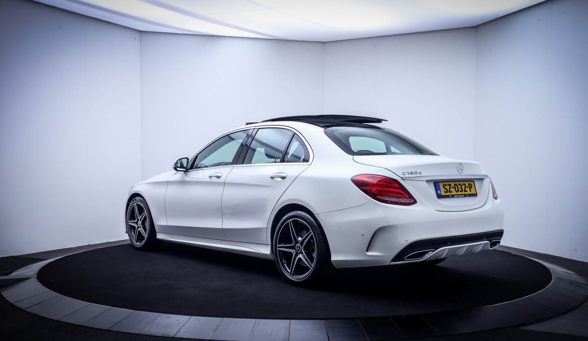 Foto van Mercedes-Benz C 180 D