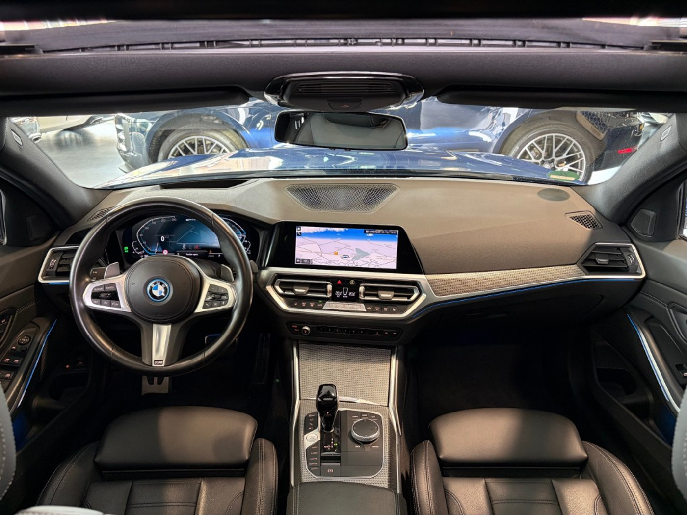 Foto van BMW 330e xDrive