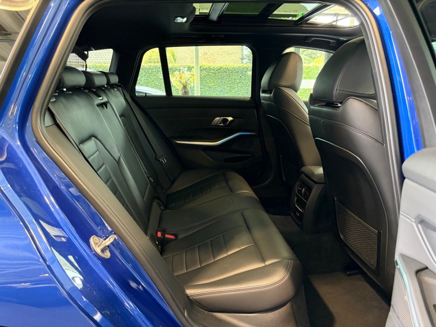 Foto van BMW 330e xDrive