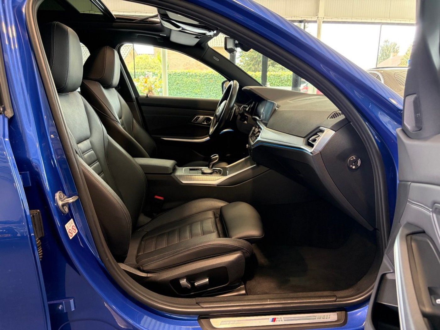 Foto van BMW 330e xDrive