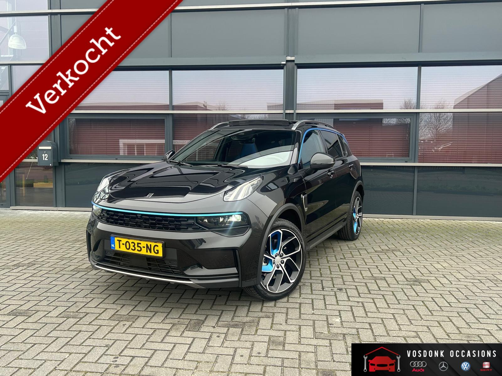 LYNK & Co 01 1.5/ Panoramadak/ 360 camera/ dodehoek/ Nieuwstaat!! 2023 - voorkant
