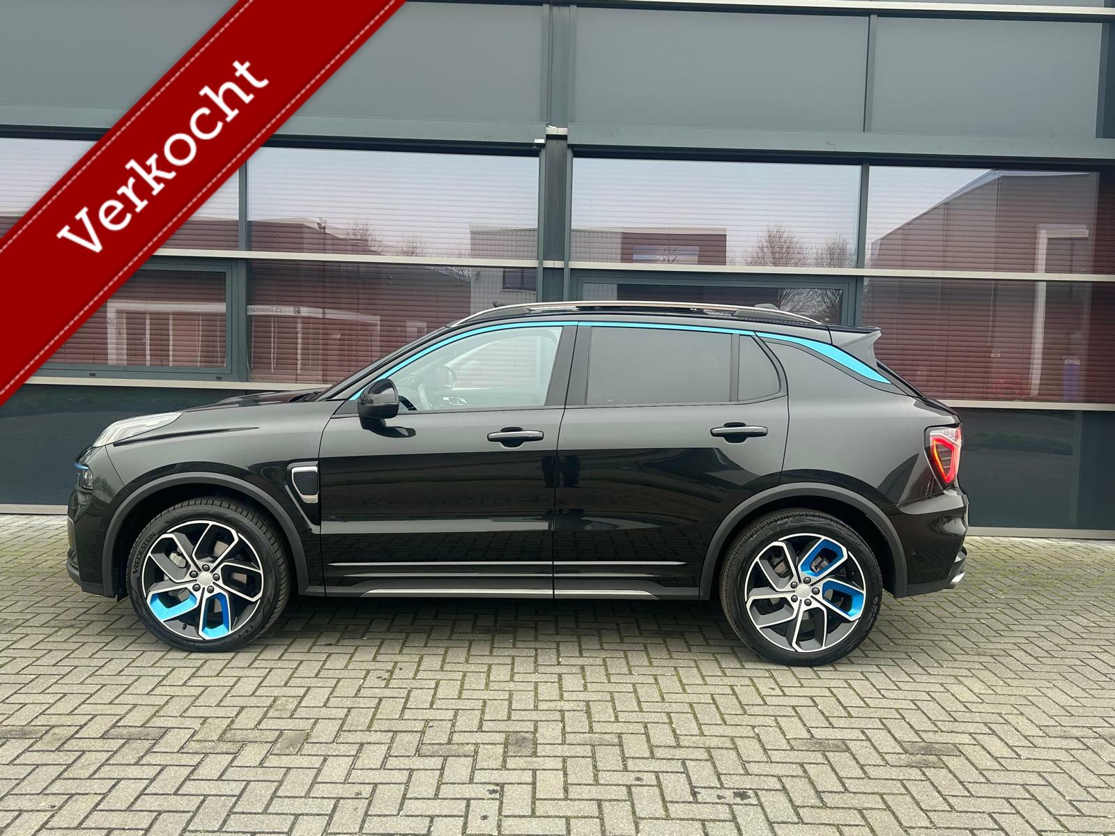 Foto van LYNK & Co 01