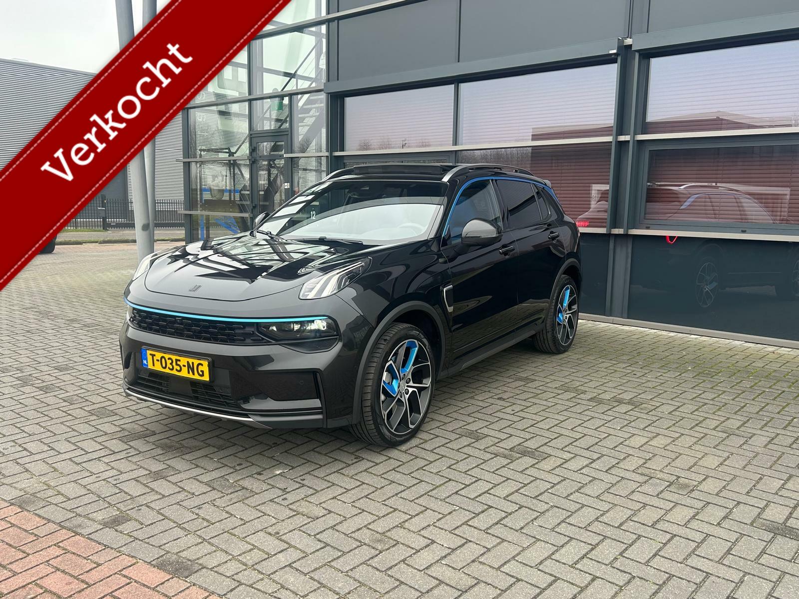 Foto van LYNK & Co 01