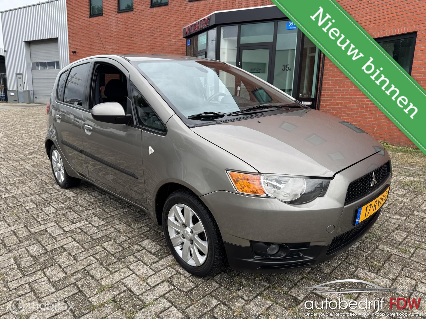 Foto van Mitsubishi Mitsubishi Colt