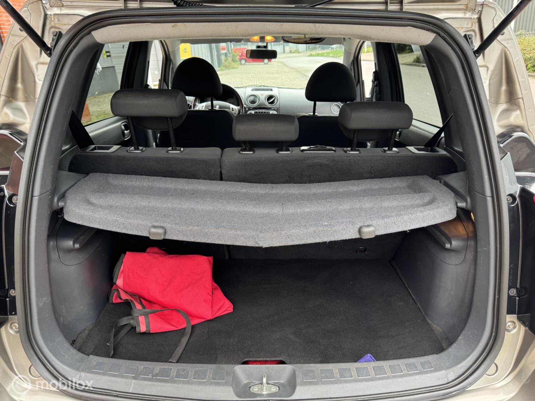 Foto van Mitsubishi Mitsubishi Colt