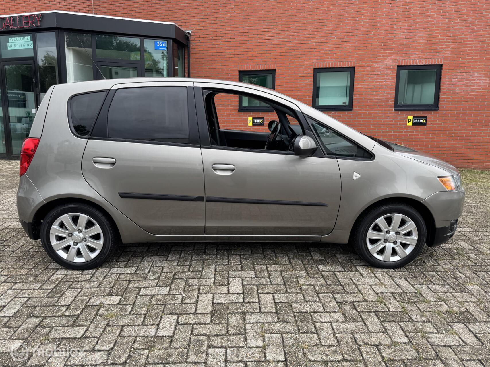 Foto van Mitsubishi Mitsubishi Colt