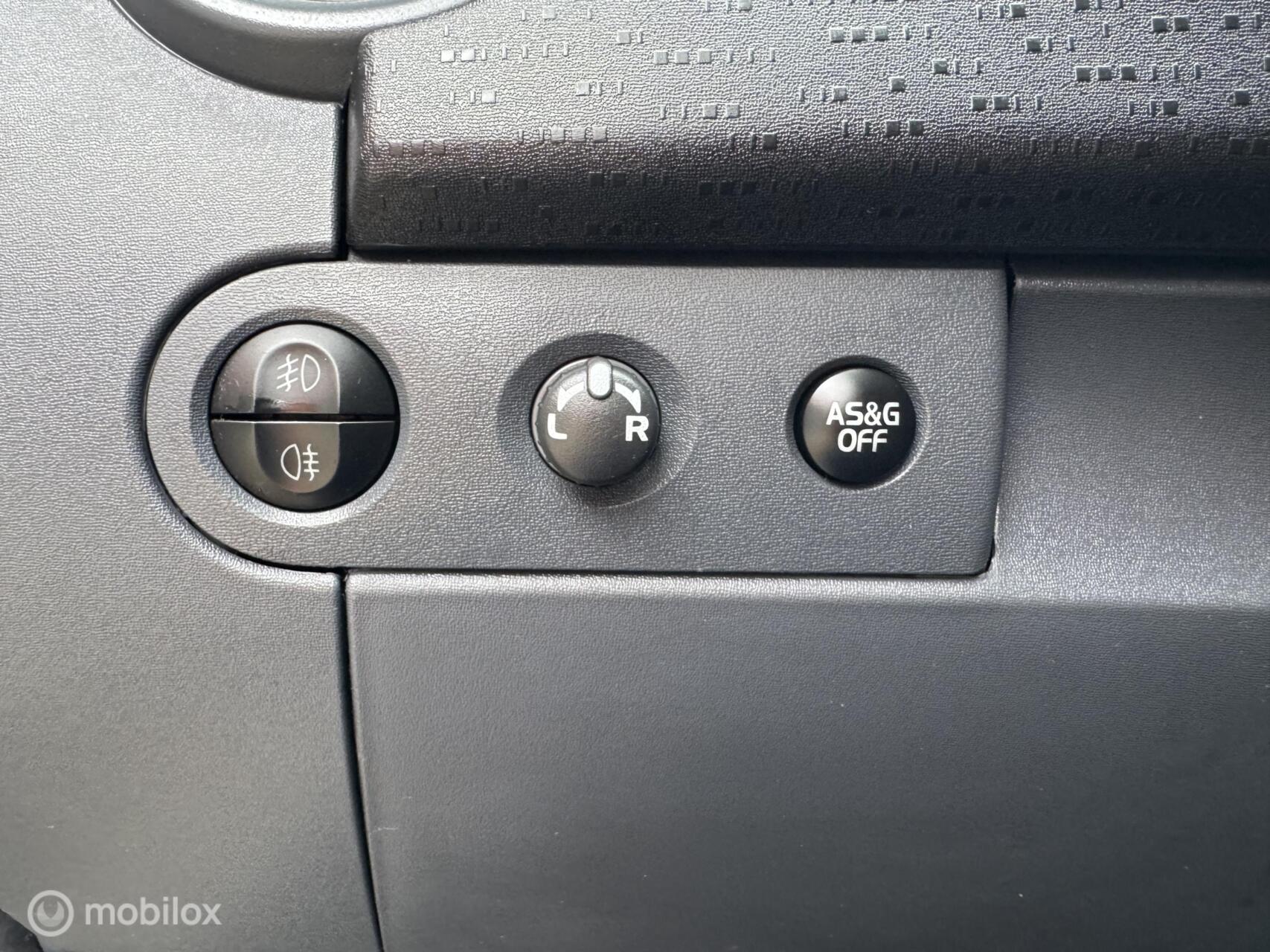 Foto van Mitsubishi Mitsubishi Colt