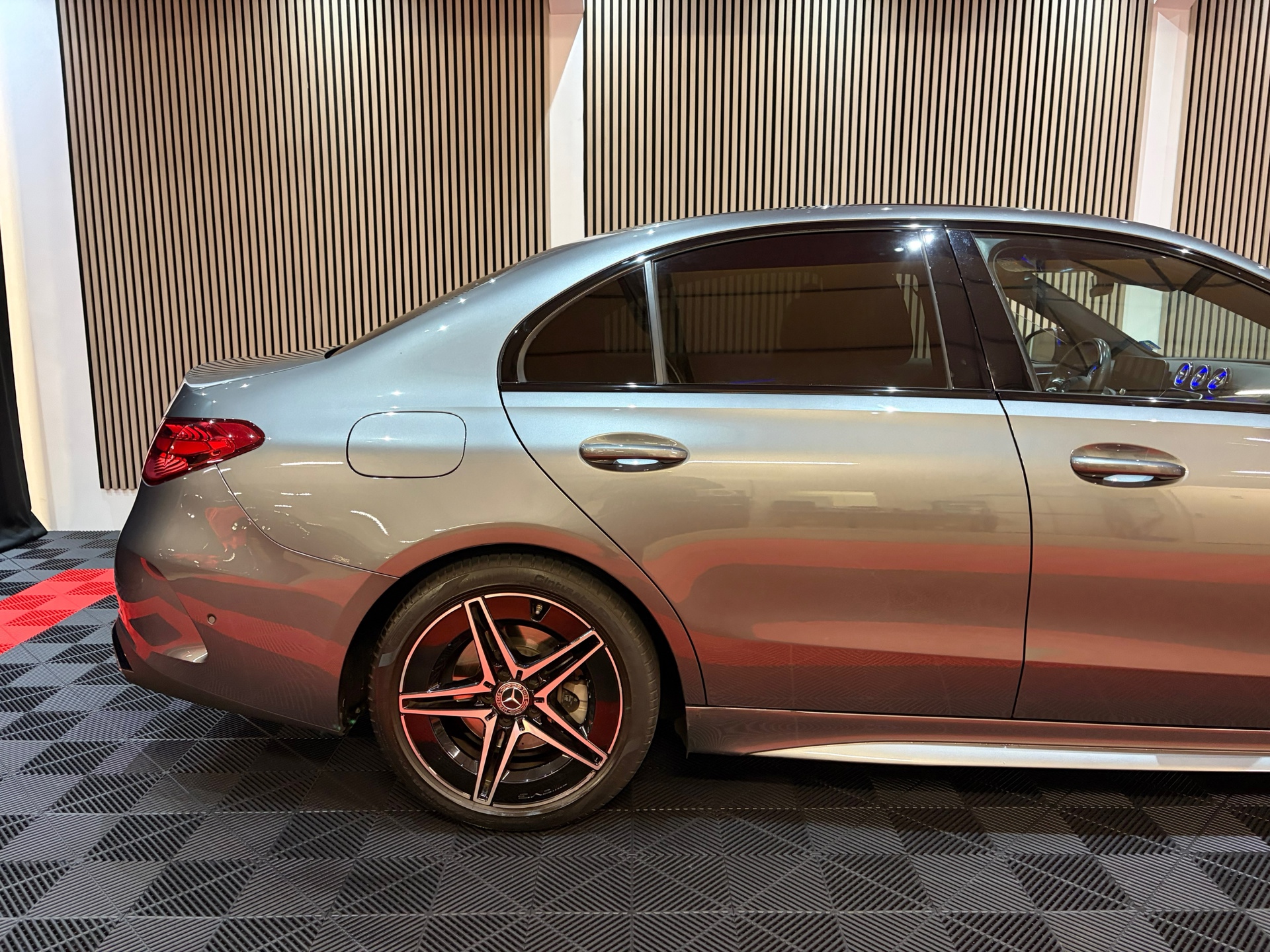 Foto van Mercedes-Benz C 200