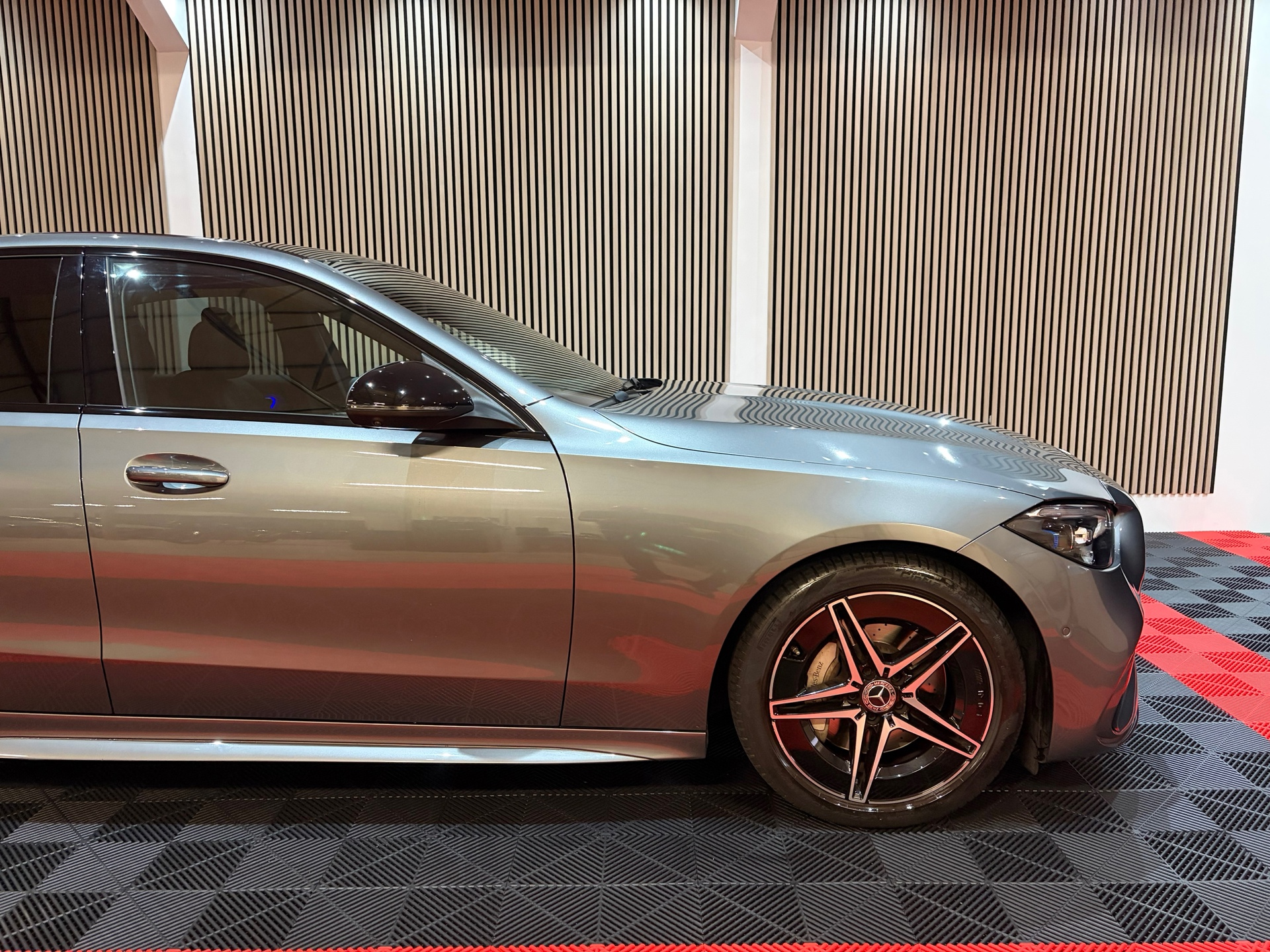 Foto van Mercedes-Benz C 200